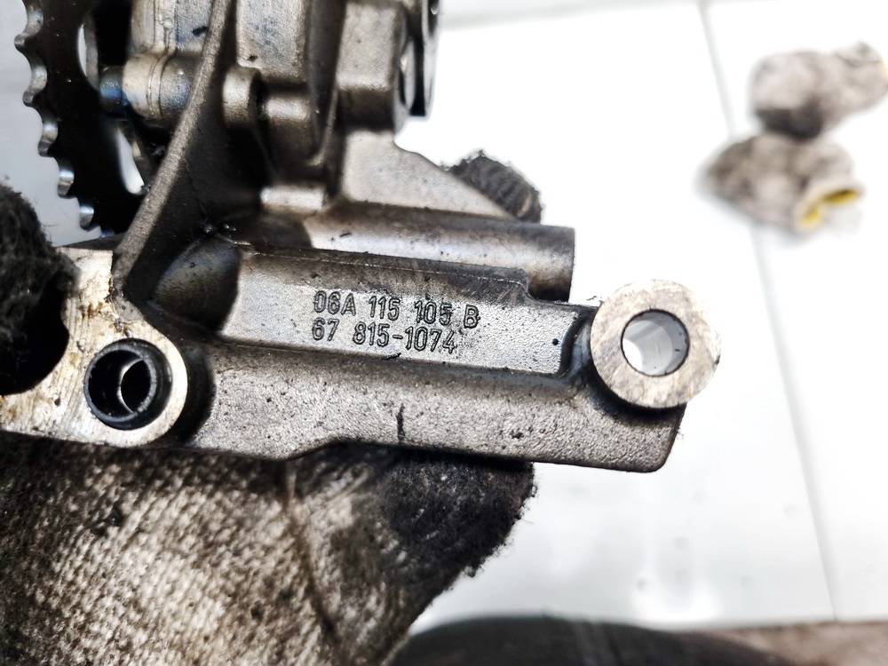 06A115105B Volkswagen Passat 2001 Pompa oleju - Thumbnail 4