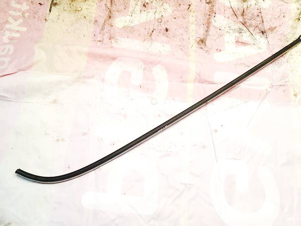 MINI ONE 2004 Durvju stikla sloksne - AIZMUGURE PA LABI