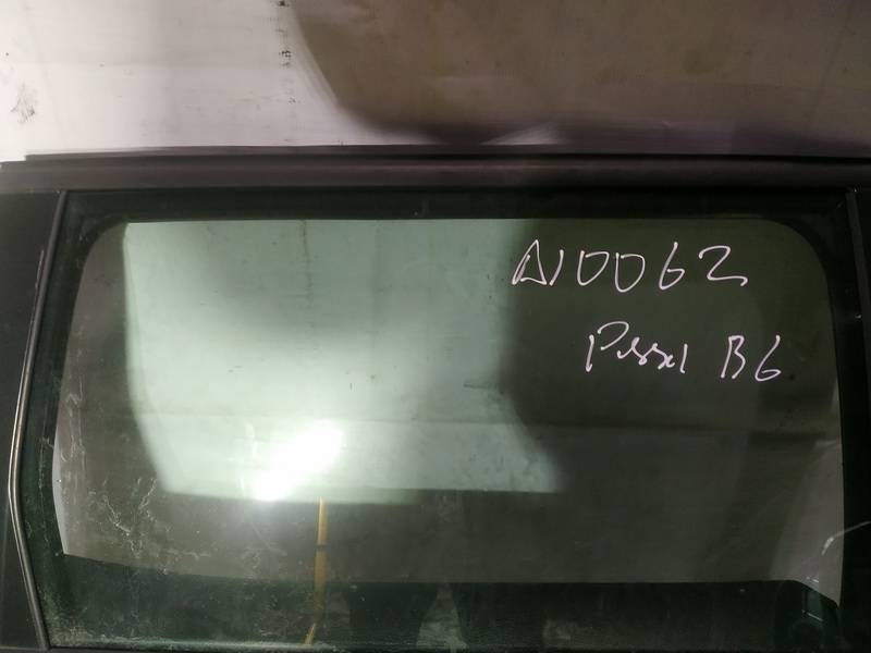 AS2 Volkswagen Passat 2010 Oven lasi - TAKANA OIKEALLA - Thumbnail 2