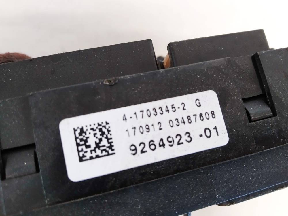 417033452G BMW 5-Series 2011 Fuse box - Thumbnail 3