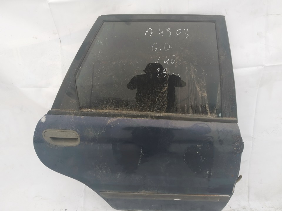 MELYNA Volvo V40 1999 PUERTA - TRASERO DERECHO