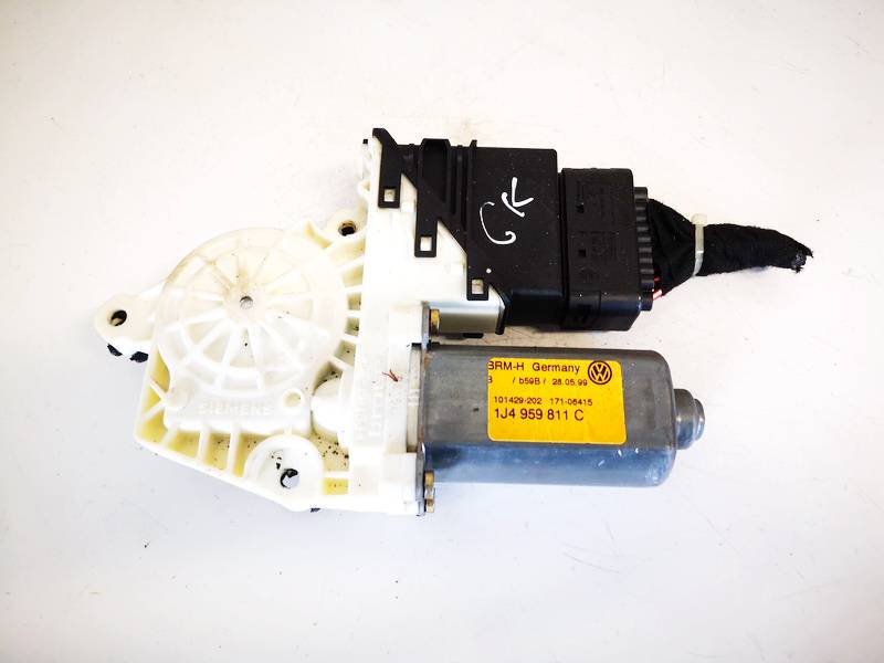 1J4959811C Volkswagen Bora 1999 Window Motor - REAR LEFT
