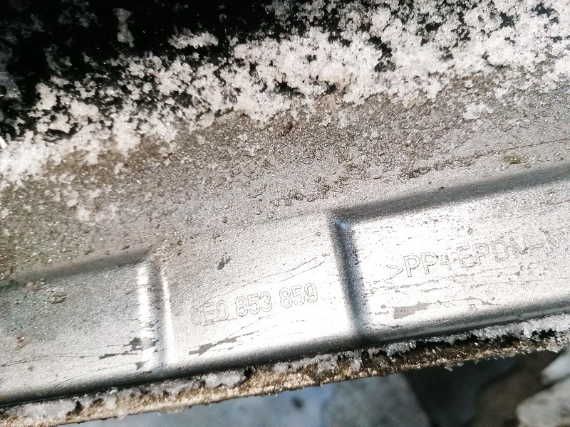 8E0853859 Audi A4 2002 Left Sill Moulding - Thumbnail 3