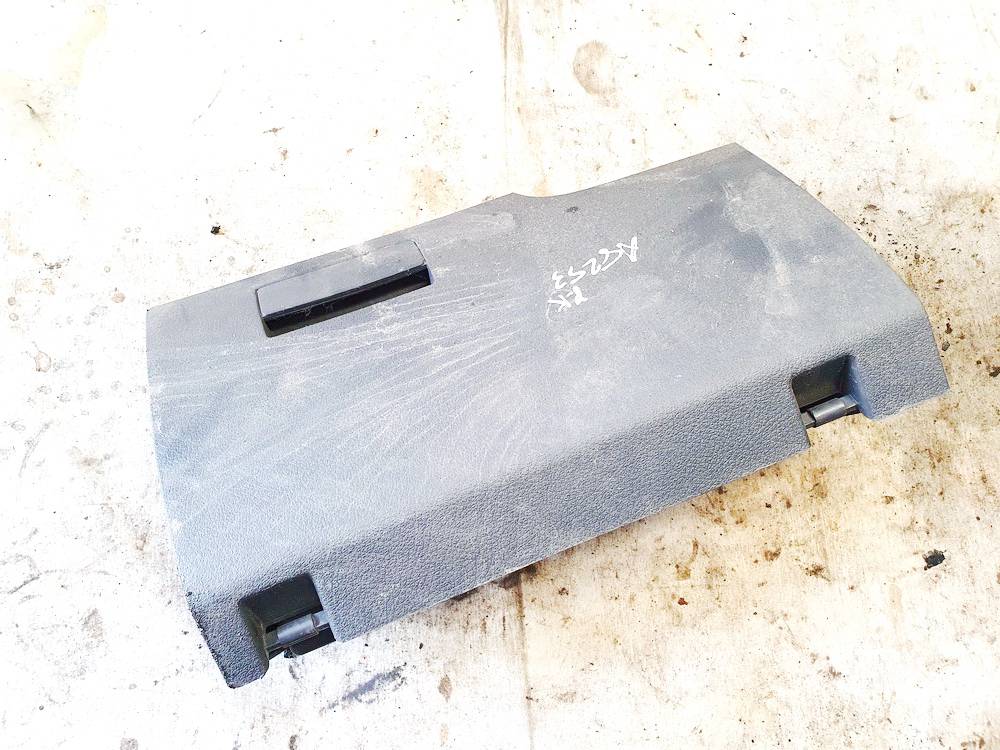 1T1863074 Volkswagen Touran 2005 Glove Box Assembly