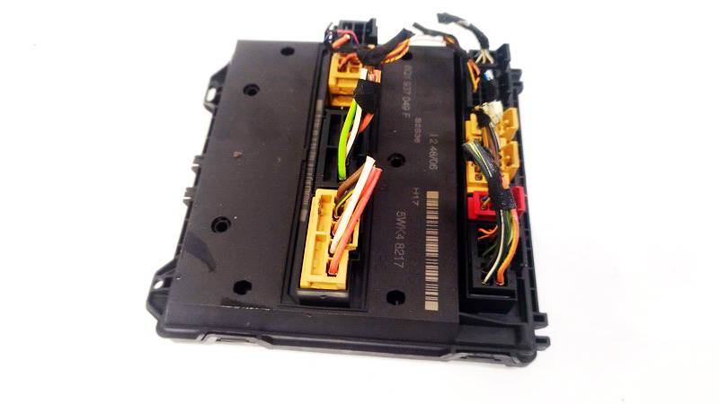 6Q1937049F Volkswagen Polo 2007 Moduł komfortu