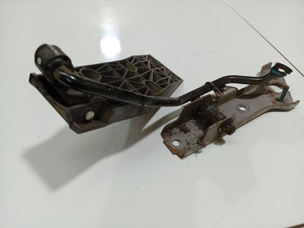 Honda Accord 2004 Elektroniczny pedał przyspieszenia