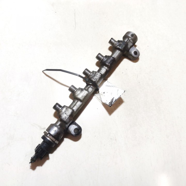 Kia Ceed 2010 Einspritzleiste (Düsen) - Thumbnail 2