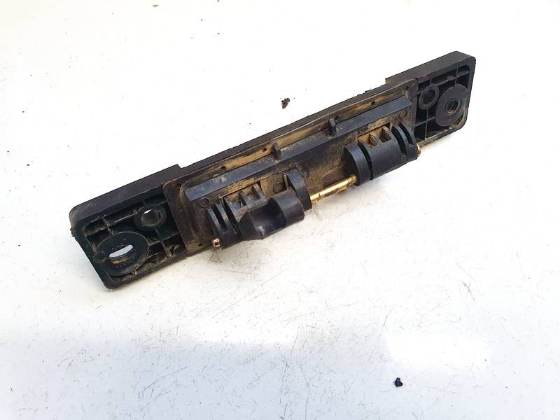 Kia Sorento 2004 Tailgate Boot Opening Switch and Handle - REAR - Thumbnail 3