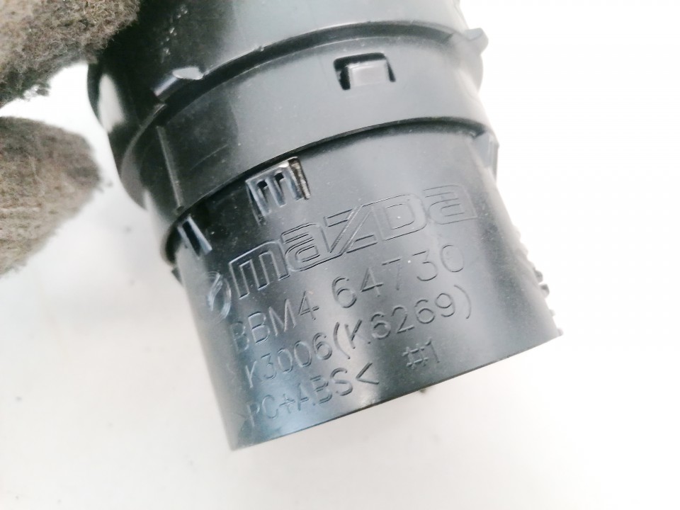 BBM464730 Mazda 3 2010 Dash Vent (Air Vent Grille) - Thumbnail 3