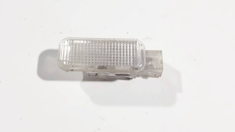 4B0947415 Volkswagen Golf 2000 Innenraumleuchte Leseleuchte