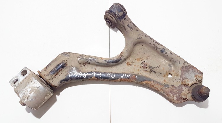 SAAB 9-5 1998 Apatine sake P.D.