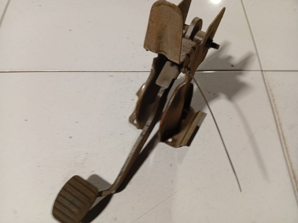 Dacia Lodgy 2012 Pedał hamulca - Thumbnail 3