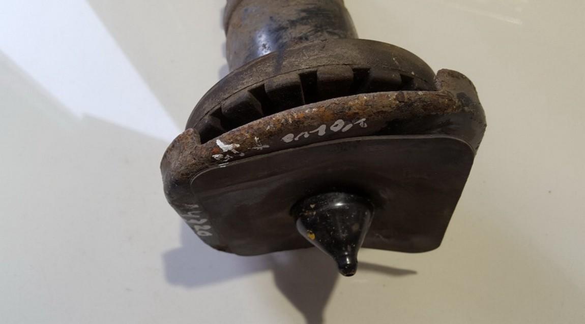 Volvo XC 70 2012 Coil Spring, Cap Plate Upper - Thumbnail 2