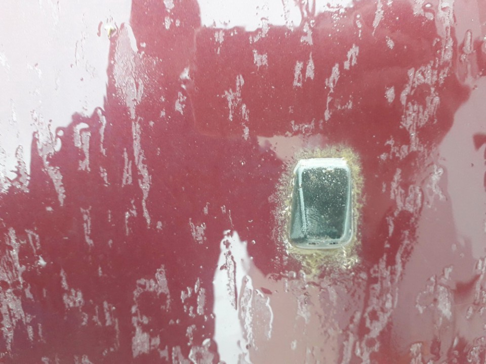 Audi A4 1996 Priekinio stiklo apiplovimo purkstukas - Thumbnail 2