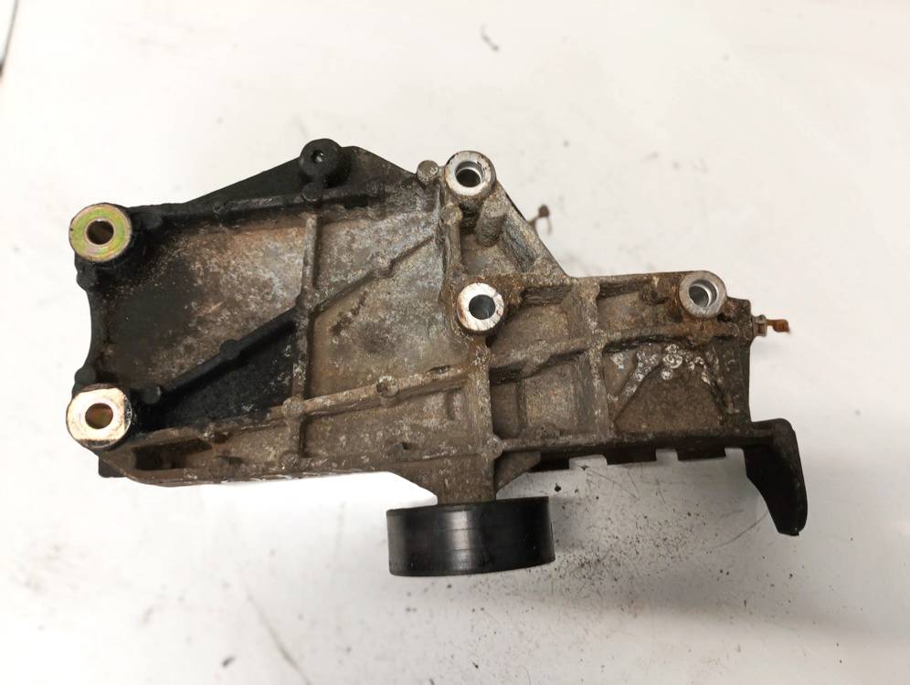 55197248 SAAB 9-5 2005 Variklio kronsteinas ir Greiciu dezes kronsteinas