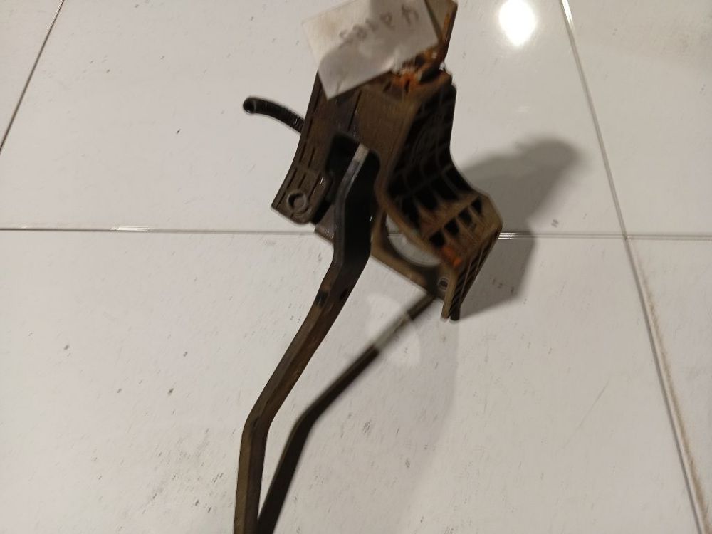 Kia Ceed 2007 Pedal work, Brake pedal, Pedal bracket, Clutch pedal - Thumbnail 3