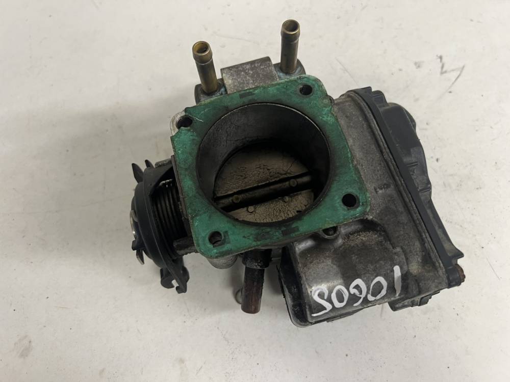 037133064D Volkswagen Golf 1997 Suurella Virtaamalla Varustettu Kaasuläpän - Thumbnail 3