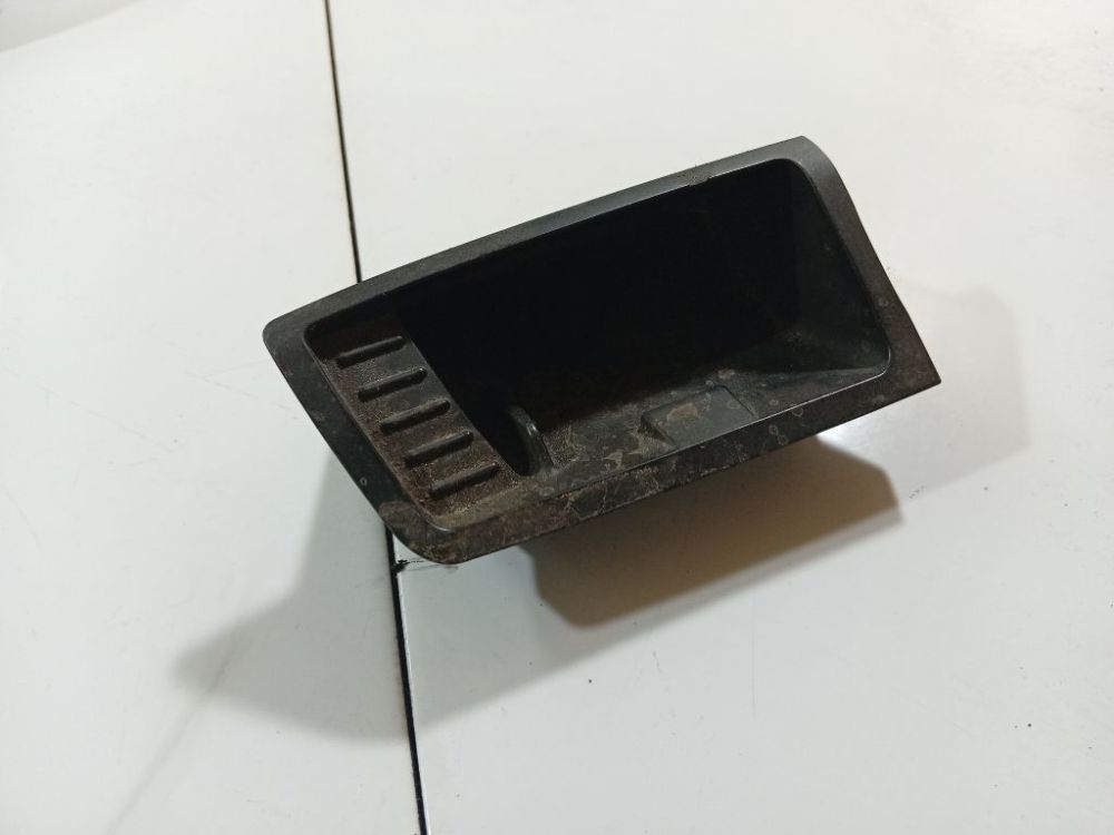 22167210 BMW 1-Series 2005 Pelnu trauks