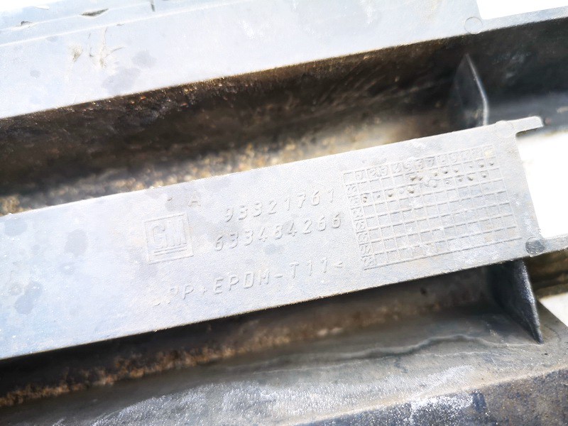 93321761 Opel Meriva 2005 Bumper Grille - FRONT CENTER - Thumbnail 3