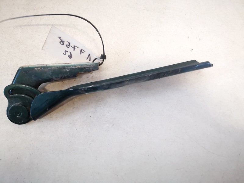 3B0823302A Volkswagen Passat 1999 Hood bonnet Hinge - FRONT RIGHT - Thumbnail 2