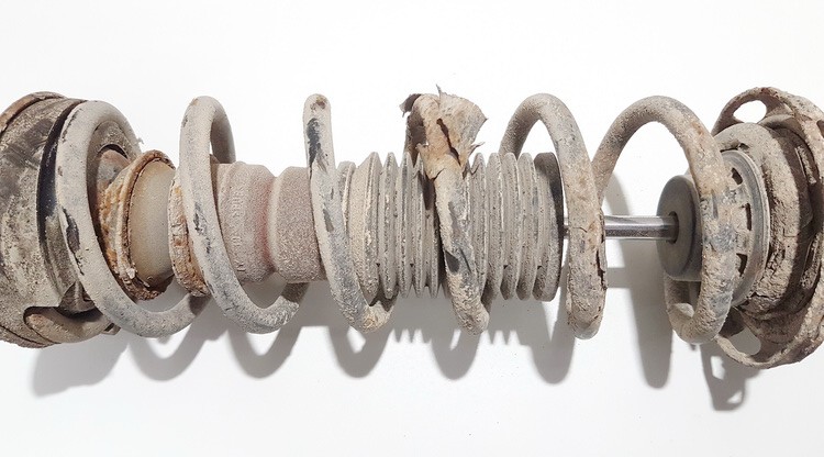 Audi A4 1996 MUELLE AMORTIGUACION TRASERO, Muelle espiral trasero