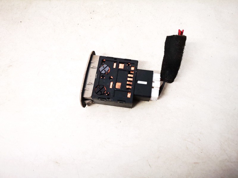 935503E010 Kia Sorento 2002 Przycisk otwierania bagażnika - Thumbnail 2