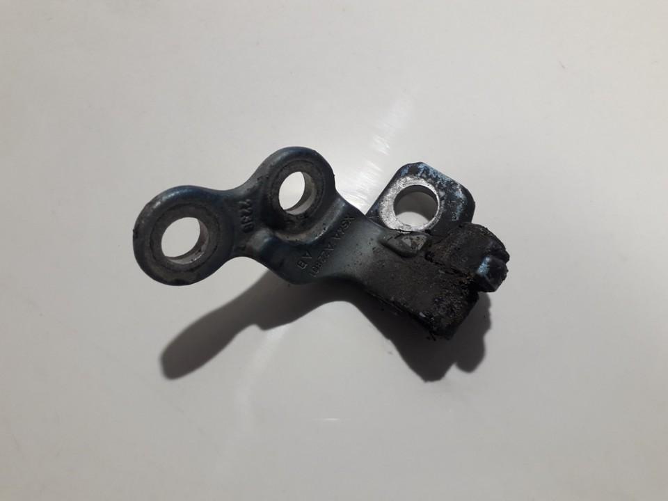 XS4AA22801AB Ford Focus 2000 Zawias przednich drzwi - PRZEDNIE