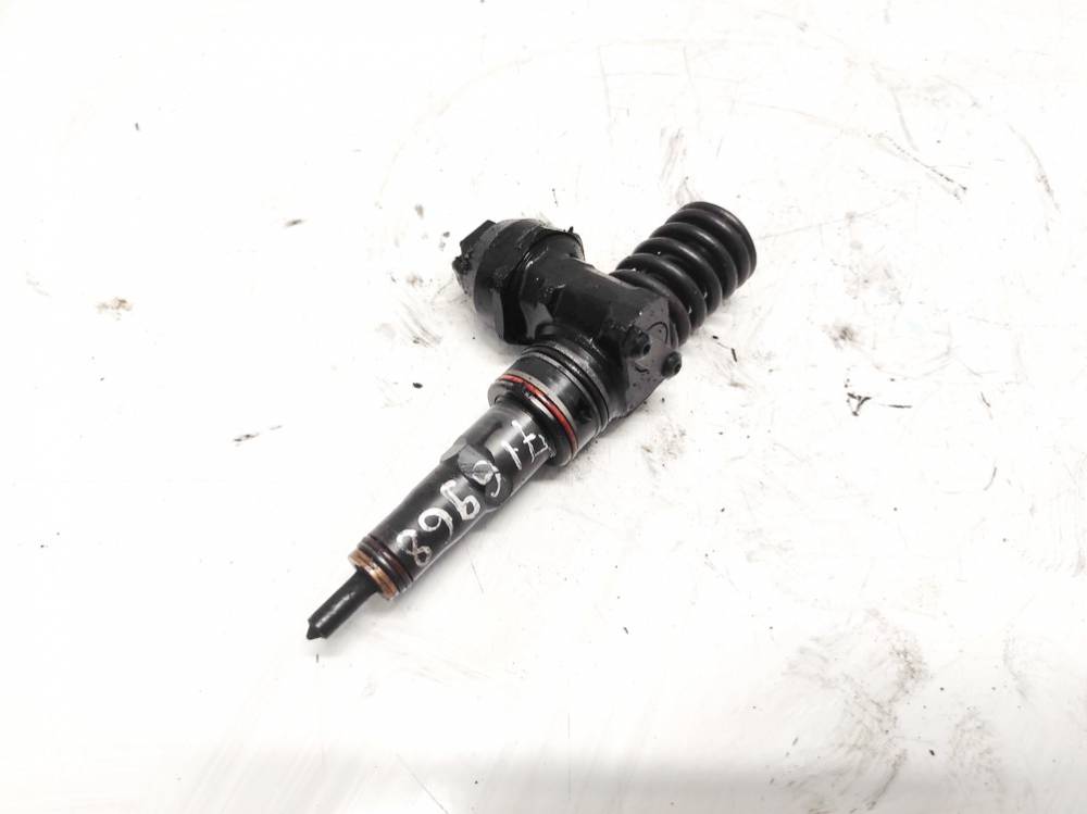 038130073AJ Audi A6 2003 Fuel Injector - Thumbnail 3