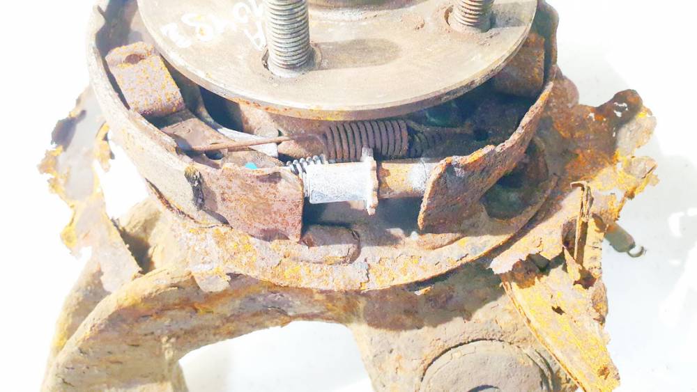 Toyota Avensis 2004 Käsijarrun mekanismi