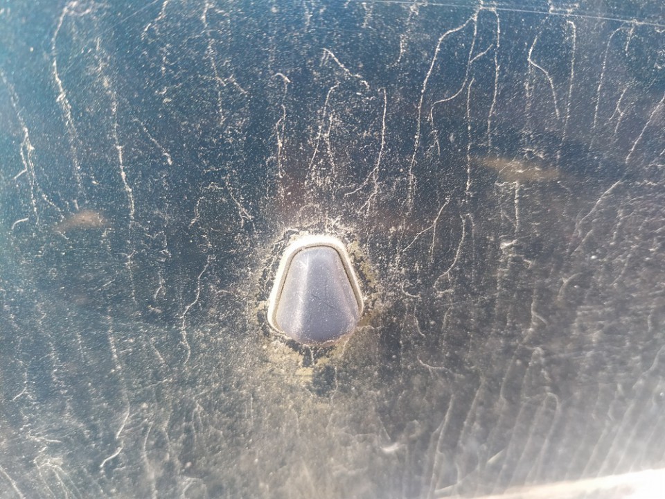 Rover 600-Series 1996 Dysza spryskiwacza przedniej szyby - Thumbnail 2