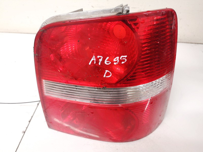 1T0945096G Volkswagen Touran 2006 Tail Light lamp Outside - REAR RIGHT