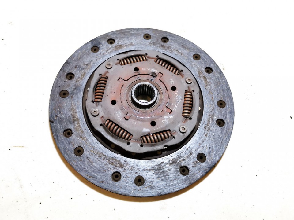 323041510 Audi A4 1996 Clutch disc