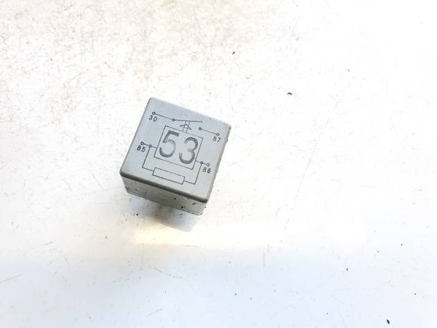 141951253B Volkswagen Golf 1999 Rele