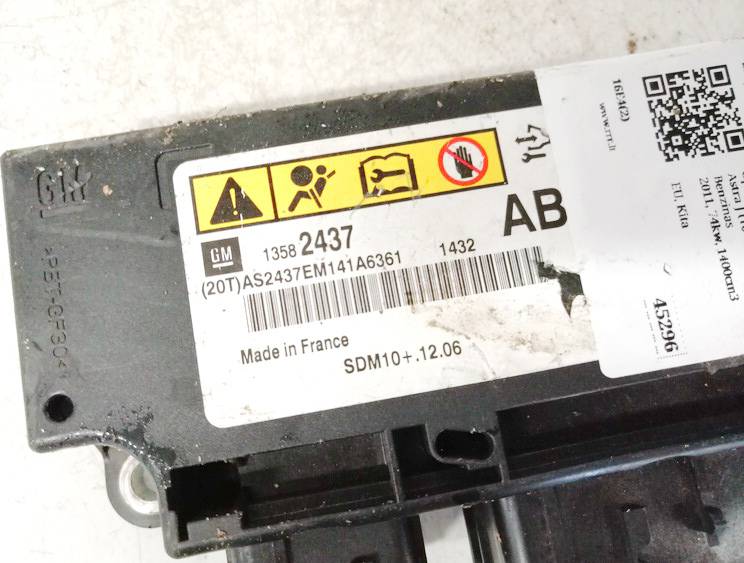 13582437 Opel Astra 2011 SRS AIRBAG KOMPIUTERIS - ORO PAGALVIU VALDYMO BLOKAS - Thumbnail 3