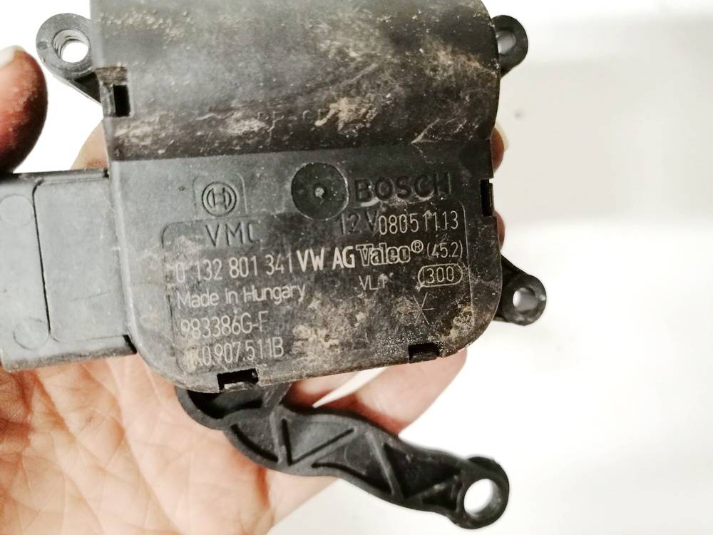 0132801341 Volkswagen Passat 2007 Servomotor-MOTOR APERTURA TRAMPILLAS CLIMATIZADOR - Thumbnail 3