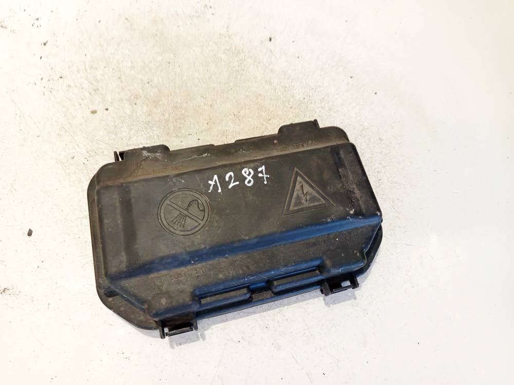 61149224872 BMW 3-Series 2016 Fuse Box Cover