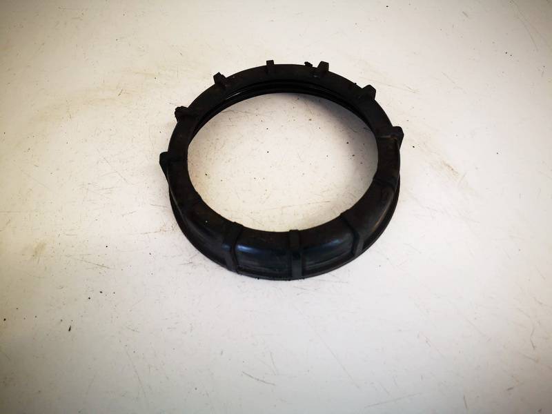 321201375A Volkswagen Bora 1999 Pierścień Mocujący Pompy Paliwa