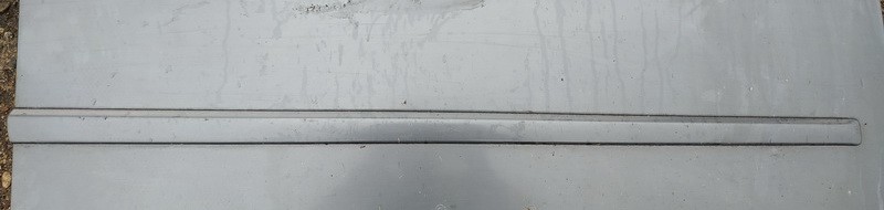 Audi A4 2002 Etuoven lista (muoto) - EDESSÄ OIKEALLA