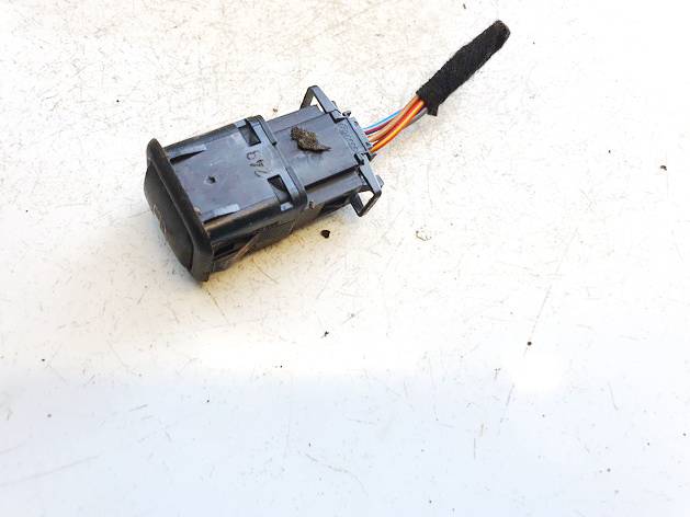 3B0959833A Volkswagen Golf 1999 Fuel Cap Switch (Gas Fuel Door Switch Button)