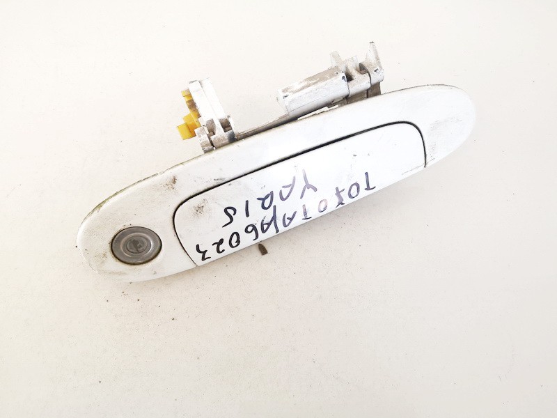 Toyota Yaris 2002 Zewnętrzna klamka drzwi - PRZEDNIE PRAWE