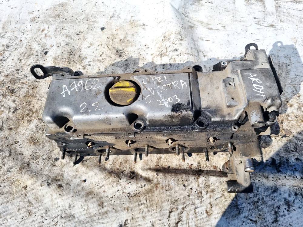 R9128018 Opel Vectra 2003 Engine Head
