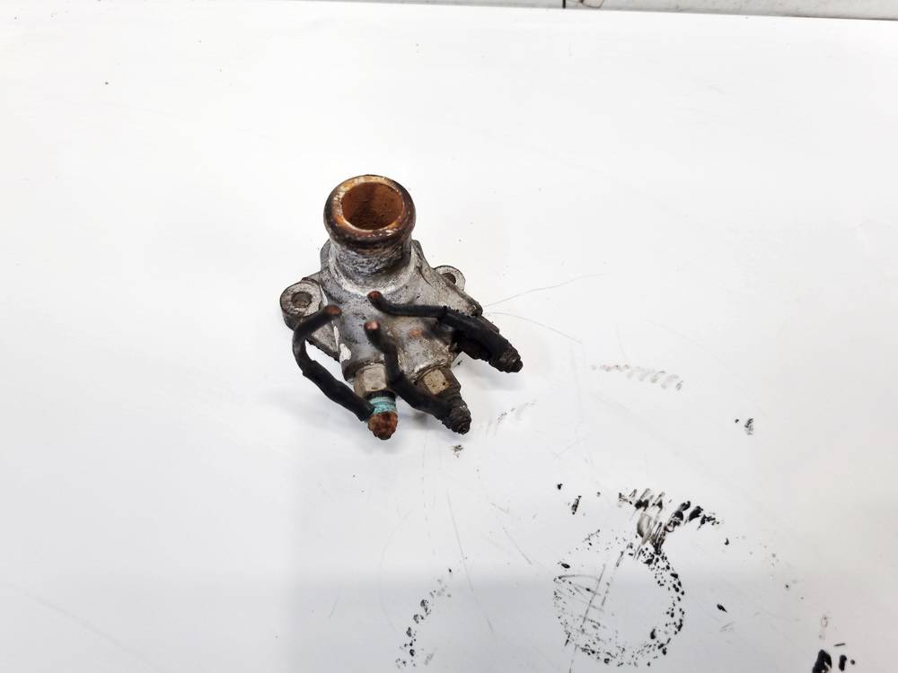 028121145B Audi A4 1997 Heizung Vorwärmung Exchange Kühlmittel (Heizventil) - Thumbnail 3