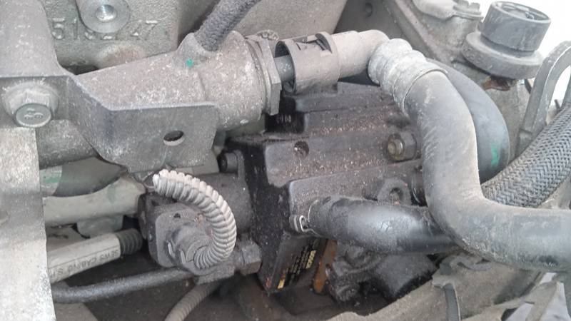 0445010097 Opel Vectra 2003 Augsta spiediena iesmidzināšanas sūknis