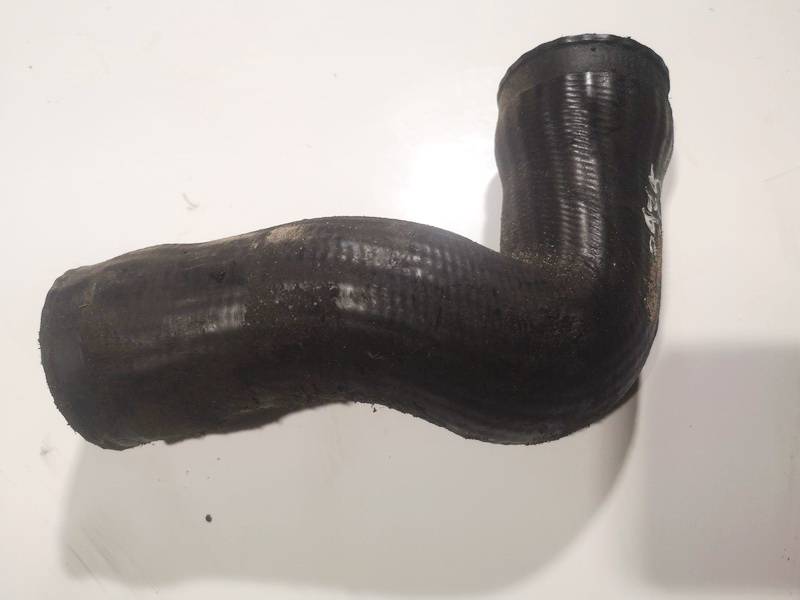 Audi A4 2002 Interkulerio zarna - slanga