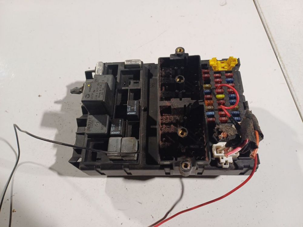 P56038406AM Jeep Grand Cherokee 2000 Confort Contrôle Module - Thumbnail 2