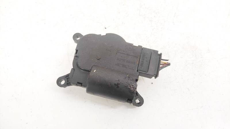 52406337 Toyota Yaris 1999 Peciuko sklendes varikliukas