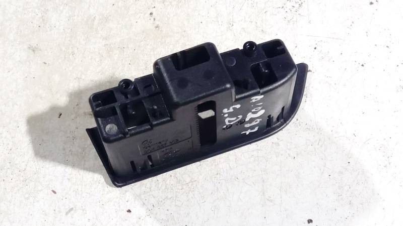 3C4857302 Volkswagen Passat 2006 Pelnu trauks - Thumbnail 2