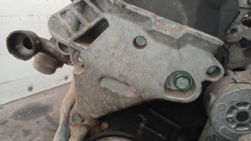 03G199207G Volkswagen Touran 2003 Wspornik silnika