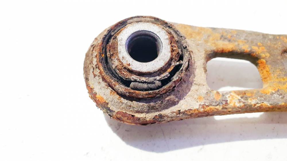 Volvo XC 60 2010 Control Arm - REAR RIGHT - Thumbnail 2