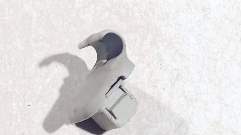 Mazda 6 2004 Uchwyt osłony przeciwsłonecznej szyberdachu - Thumbnail 3